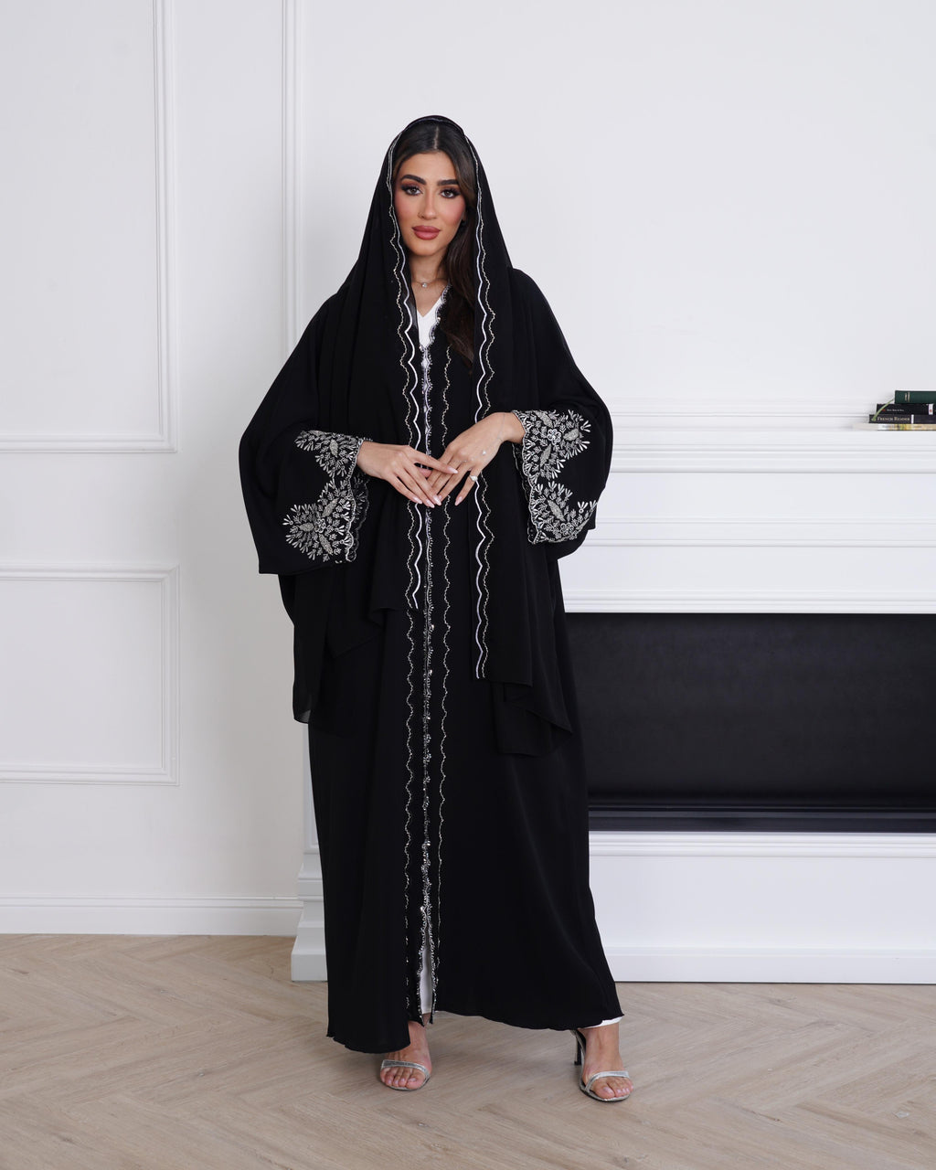 Shrouq Abaya